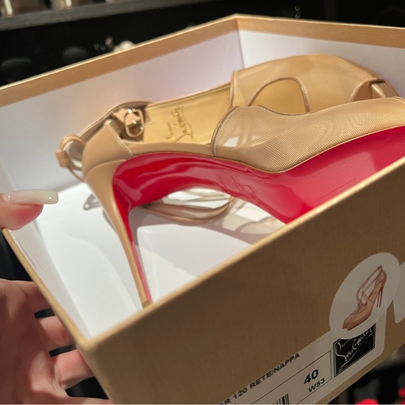 MARIACAR 120 RETE/NAPPA - Louboutin *BRAND NEW*
NUDE - Picture 3 of 16